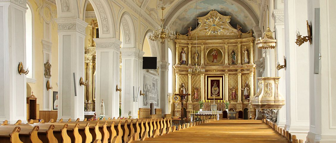 Kościół  pw. św. Apostołów Piotra i Pawła w Suchowoli